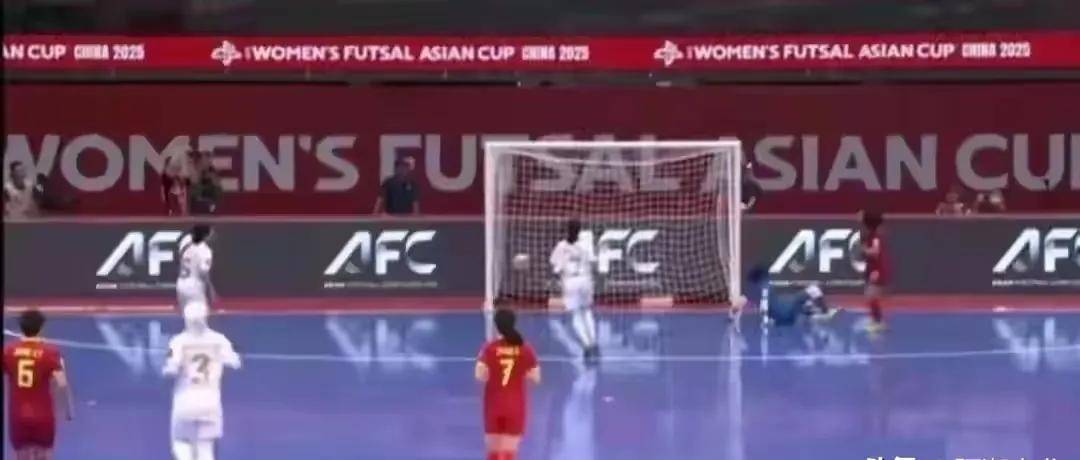 包含奥地利女足砥砺前行，决胜关键一战的词条