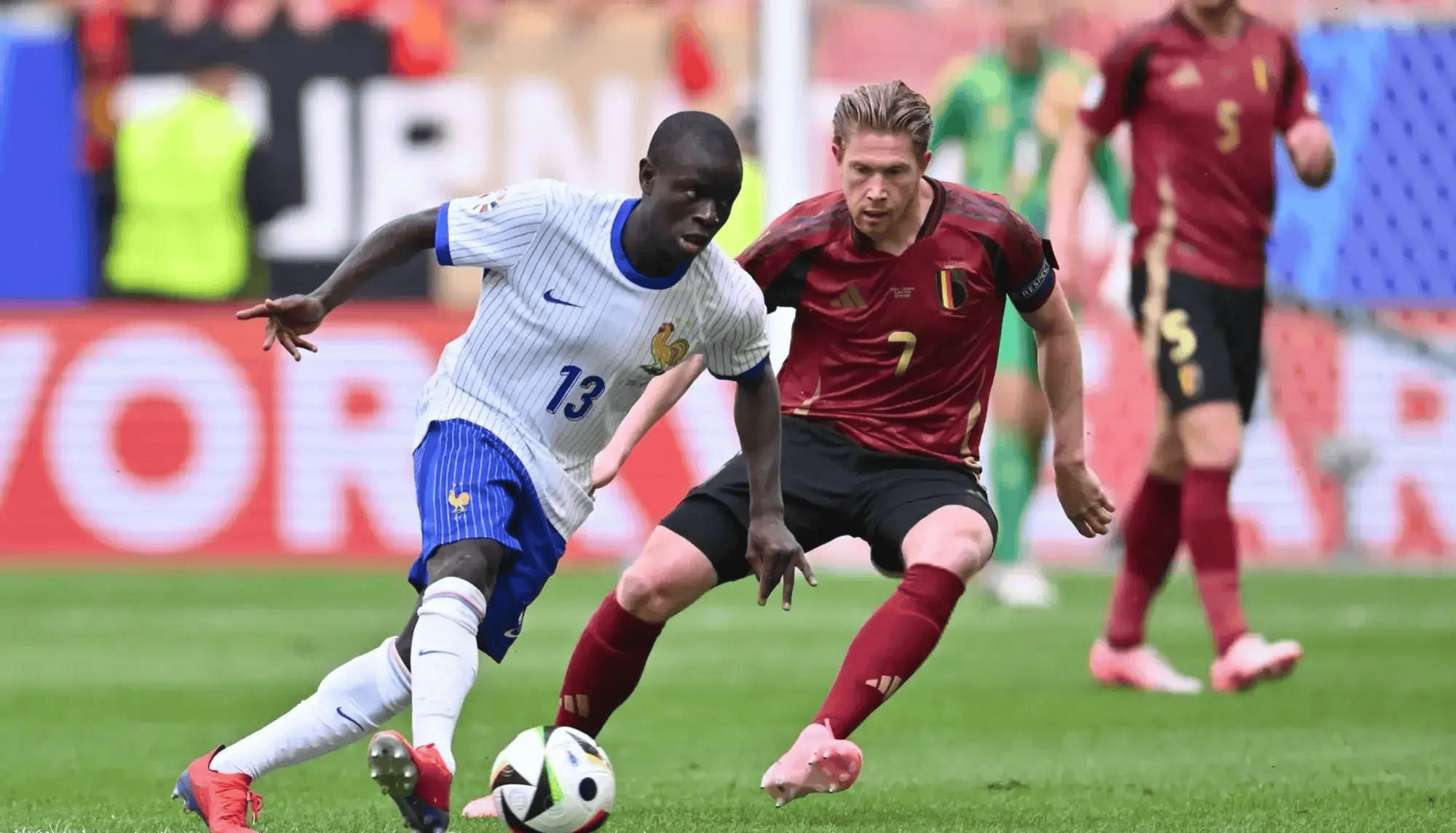 葡萄牙锋霸入选国家队,备战欧洲赛事 葡萄牙锋霸入选国家队,备战欧洲赛事