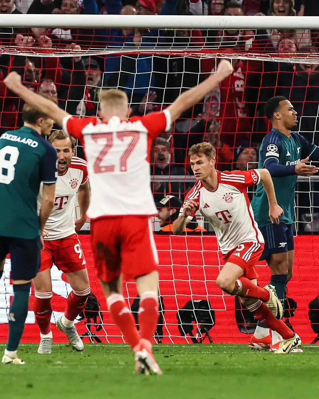 拜仁慕尼黑赢得一场激动人心的比赛的简单介绍