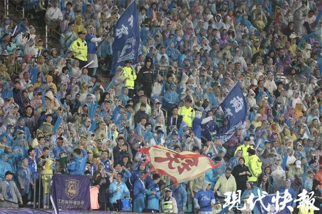 苏宁客场大胜黑龙江,稳坐中超不败之席的简单介绍 苏宁客场大胜黑龙江,稳坐中超不败之席的简单介绍