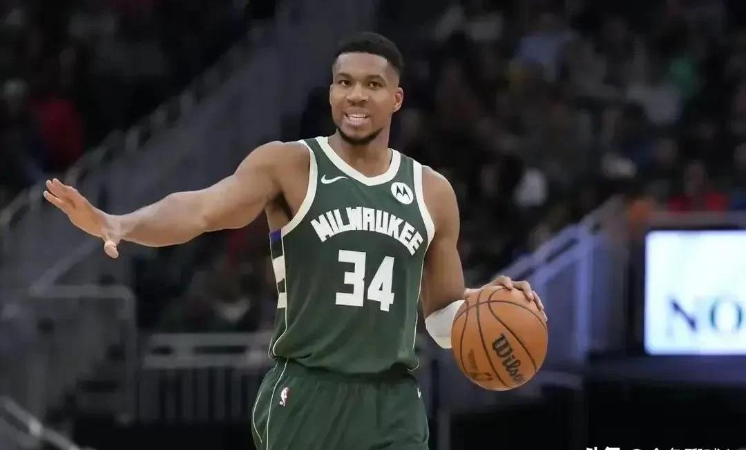 包含雄鹿防守密不透风，保持不败神话的词条