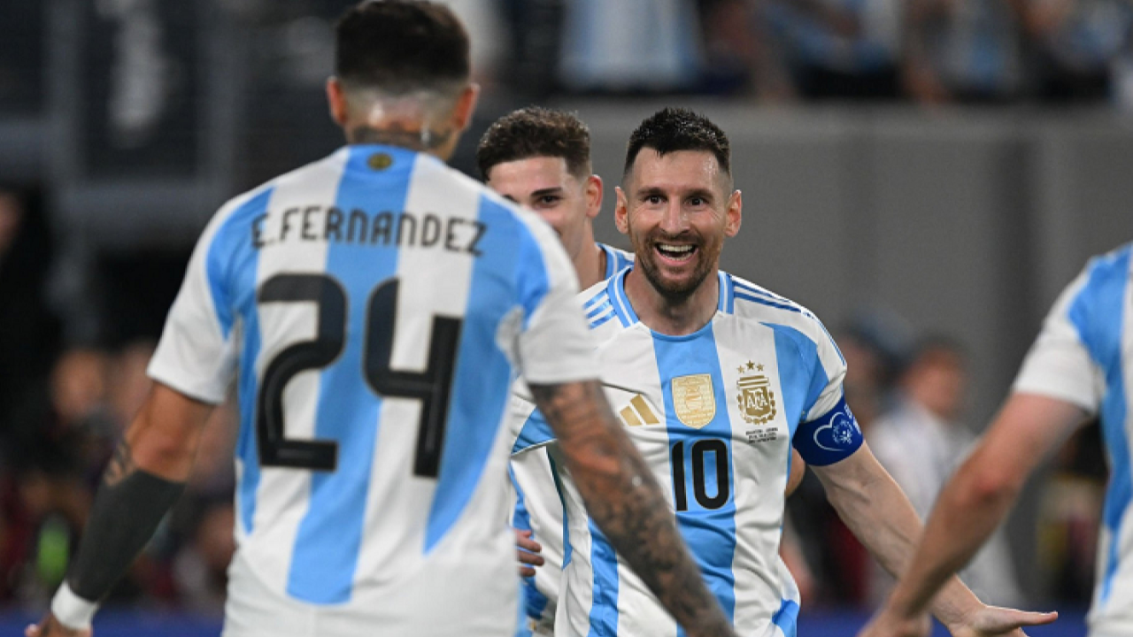 直击现场！半决赛中阿根廷队如何完成刷新纪录？