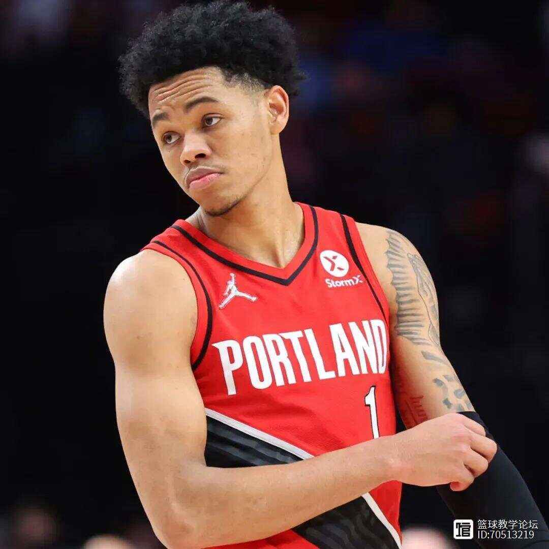 关于西蒙斯陷入低谷,凯尔特人连败,刷新队史纪录球队命运悬念!的信息 关于西蒙斯陷入低谷,凯尔特人连败,刷新队史纪录球队命运悬念!的信息