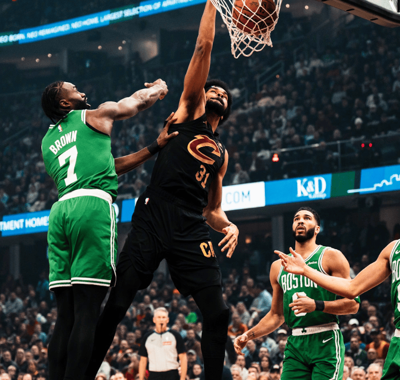 米切尔三巨头联手,塔图姆得分突破,绝杀战胜冲击季后赛! 米切尔三巨头联手,塔图姆得分突破,绝杀战胜冲击季后赛!